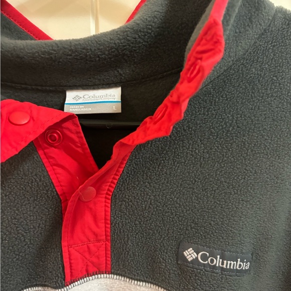 Columbia Men's Two-Tone Sweater - Gray and Black - Picture 2 of 2